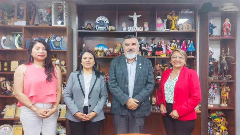 Reunión con el congresista Paredes Gonzáles Alex Antonio